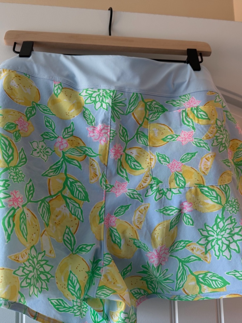 Lilly Pulitzer Sky Blue Lemon-Print Athletic Shorts - Picture 4 of 6